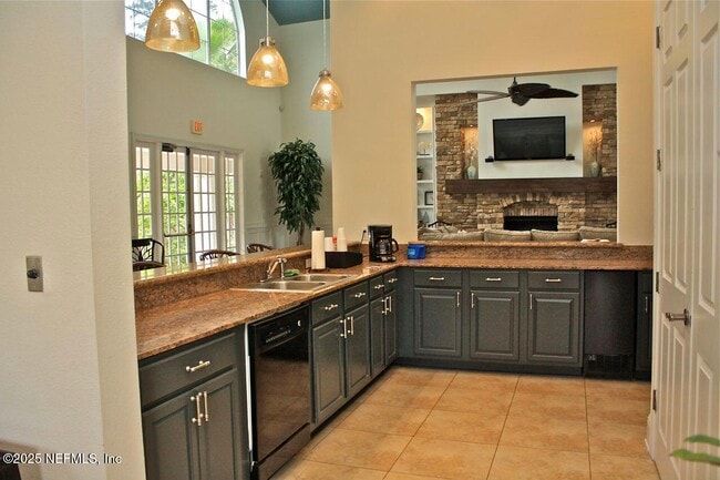 Building Photo - 8550 Touchton Rd