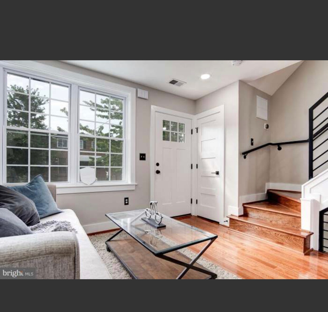 Building Photo - 4208 Fort DuPont Ter SE