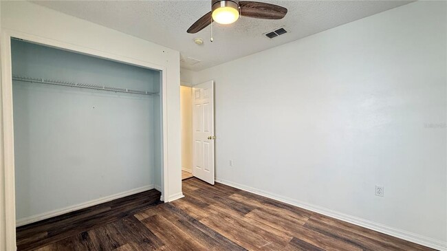 Building Photo - 116 Forest View Ct