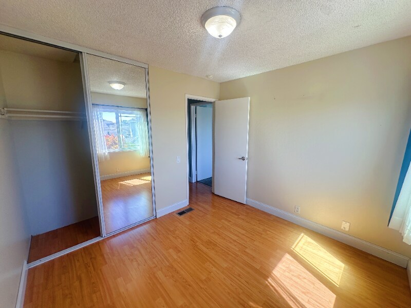 Building Photo - 32208 Deborah Dr