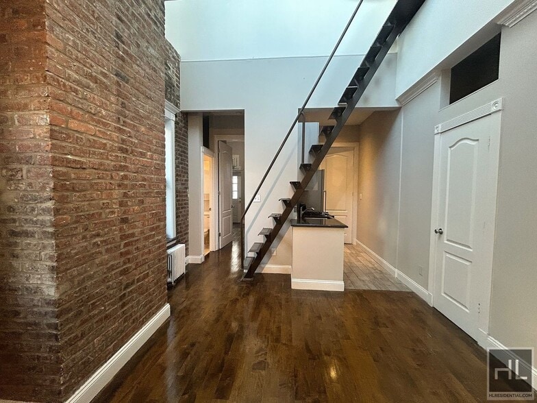 Building Photo - East 18th Street