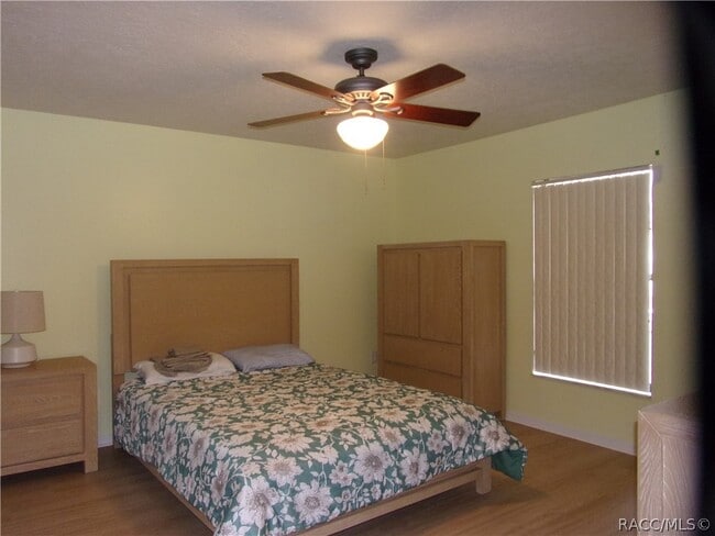 Building Photo - 876 Pritchard Island Rd