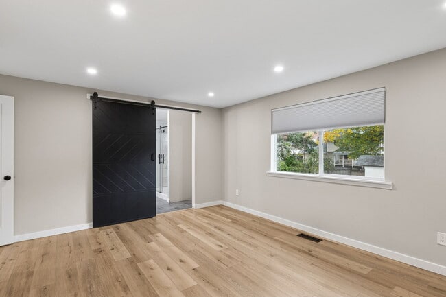 Building Photo - 9488 Olson Rd NW