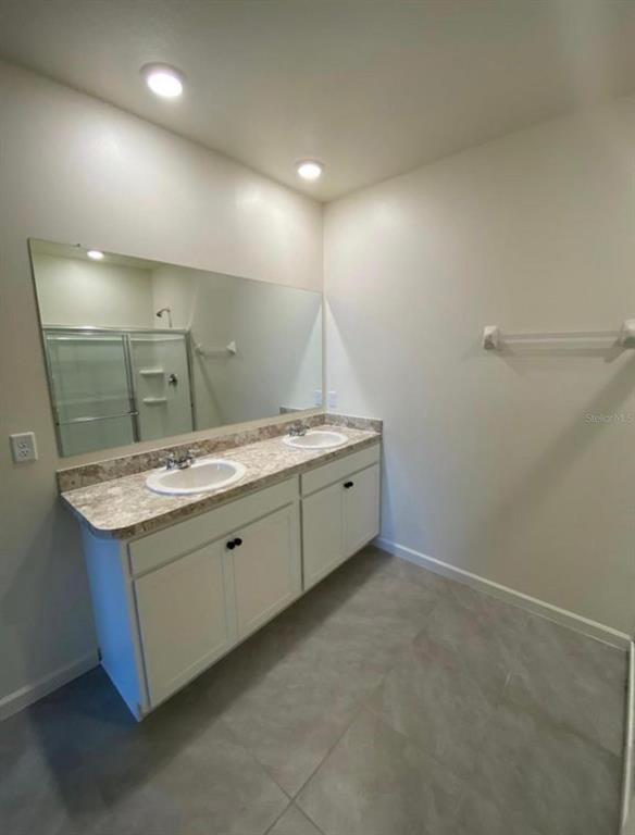 Building Photo - 822 Remington Green Dr SE