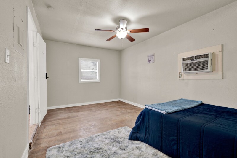 Building Photo - 313 Deborah Dr