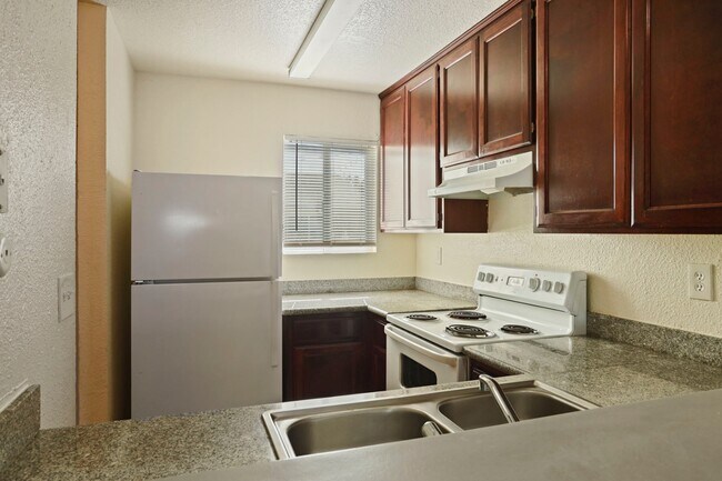Building Photo - 3557 Merced Ave
