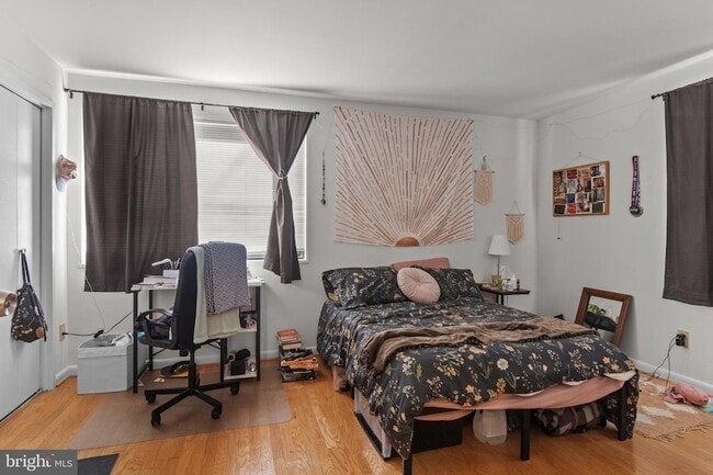 Building Photo - 1931 N Cleveland St