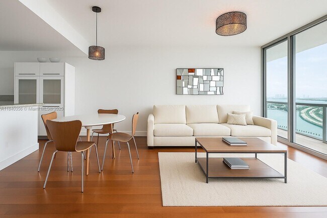 Building Photo - 888 Biscayne Blvd