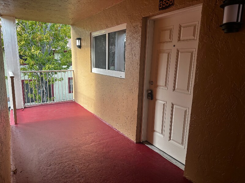 Building Photo - 3556 NW 114th Terrace