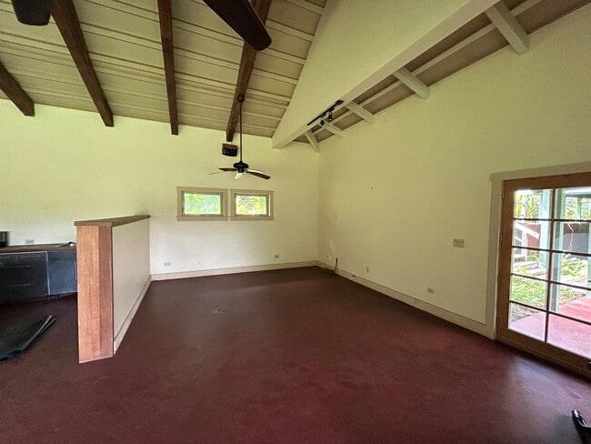 Building Photo - 2 Bedroom 1.5Bath Unfurnished Home