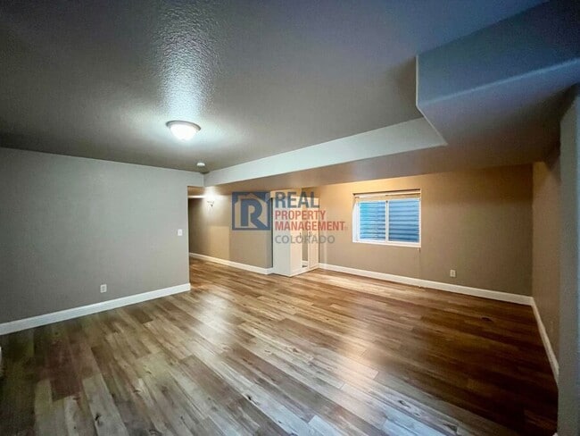 Building Photo - 5304 Stuart St