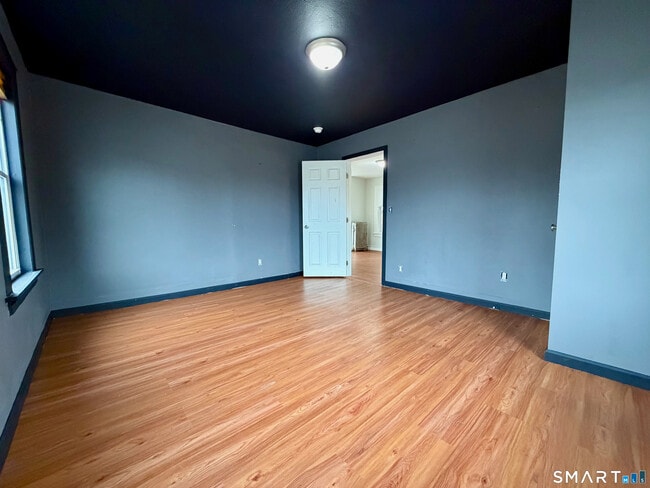 Building Photo - 244 Main St