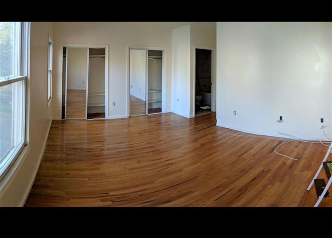 Building Photo - 214 Kearney Ave