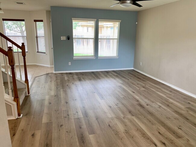 Building Photo - 10219 Roseangel Ln