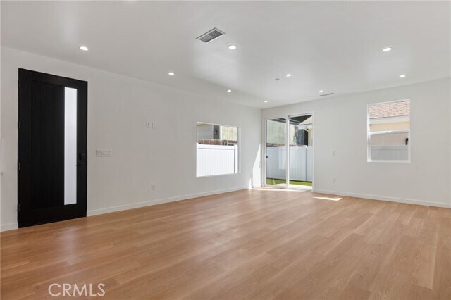 Building Photo - 21824 Cohasset St
