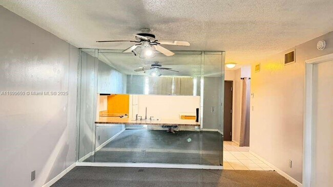 Building Photo - 7175 Orange Dr