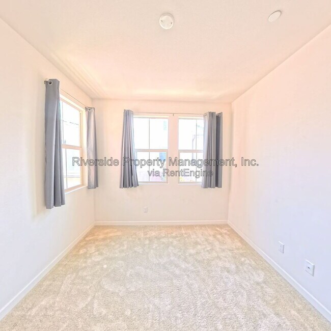 Building Photo - 16008 Jamie Ln