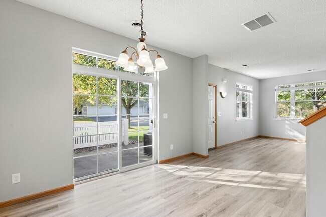 Building Photo - 20367 Kensfield Trail