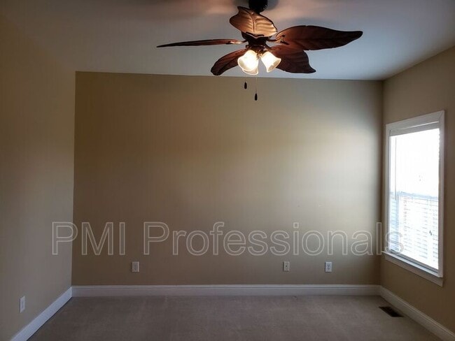 Building Photo - 112 Annadel Ct