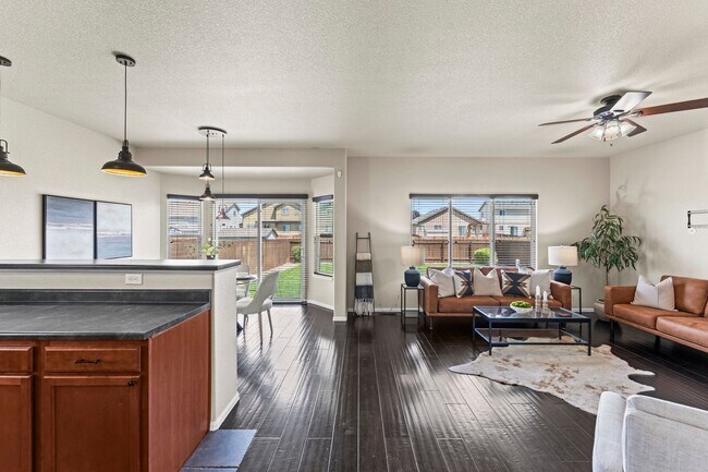 Building Photo - Wonderful Home