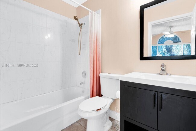 Building Photo - 13864 SW 93rd Ln