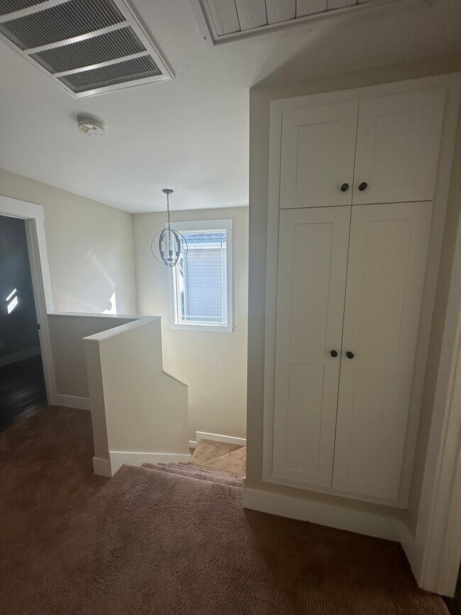 Building Photo - Charming Home in Winters, CA