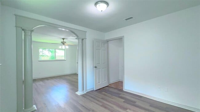 Building Photo - 7403 Breccia Dr