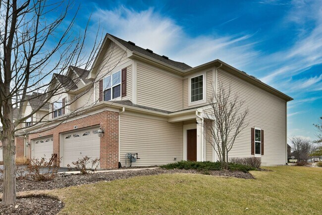 Building Photo - 147 Birch Ln