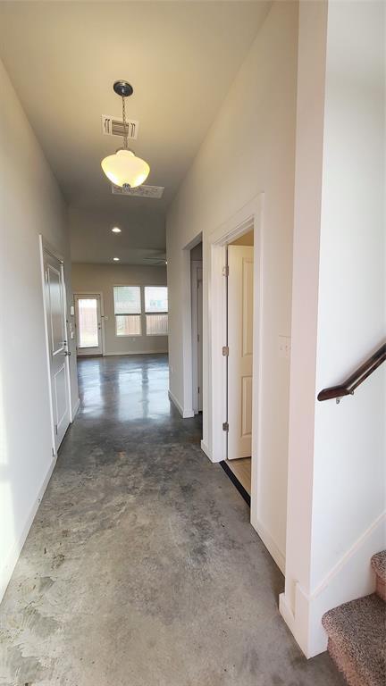 Building Photo - 15108 Ryman Rd