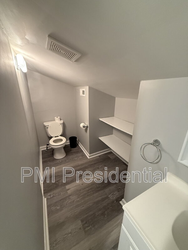 Building Photo - 1430 N 19th St