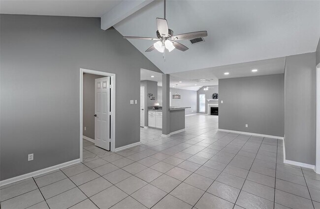 Building Photo - 3607 Hampstead Ct