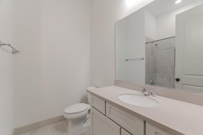 Building Photo - 9322 Galloway Wds Trl