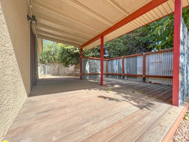 Building Photo - HOUSE - CLARKDALE