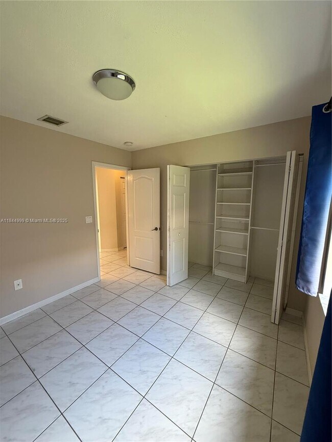 Building Photo - 21440 SW 88th Ave