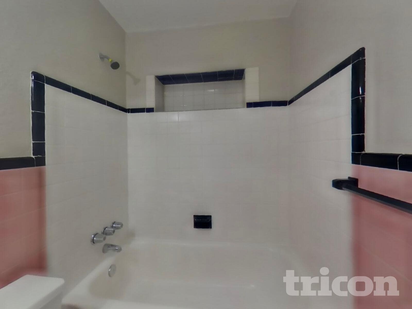 Building Photo - 5834 5th Ave S