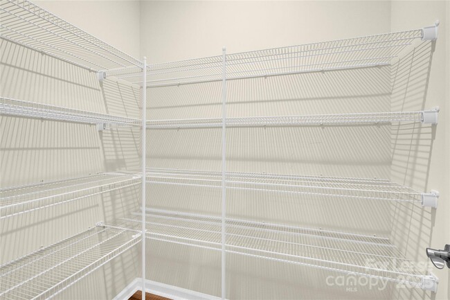 Building Photo - 5850 Strathmore Ct