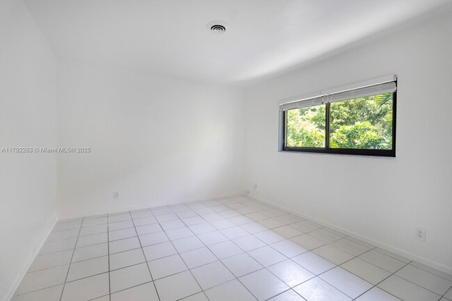 Building Photo - 1790 Harbour Inlet Dr