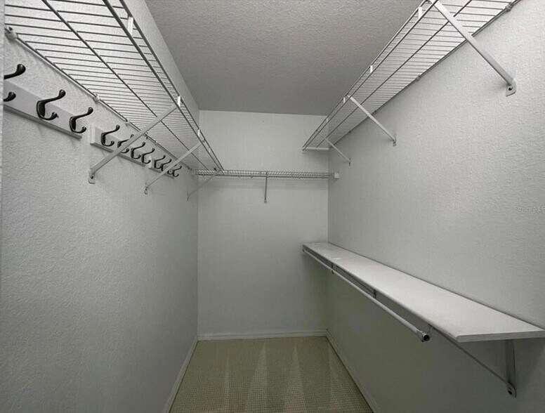 Large Walk in Closets - 3924 NE 22nd St