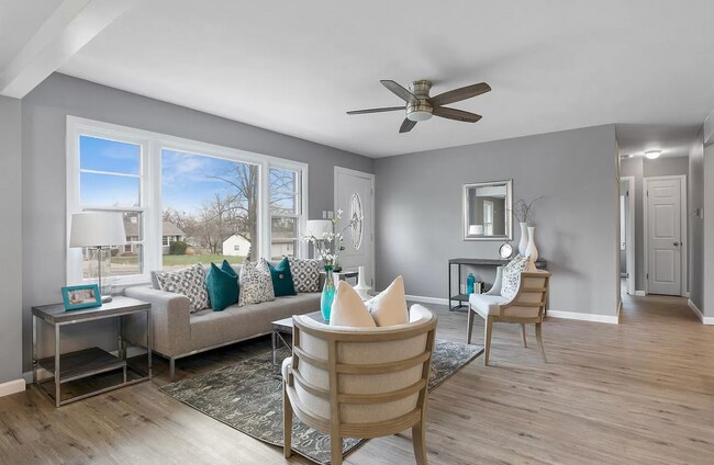 Building Photo - 622 Nancy Plz