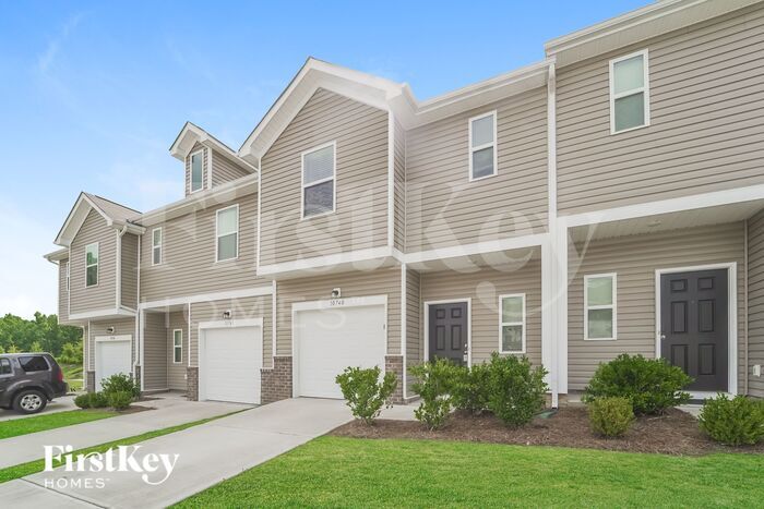 Building Photo - 10740 Rivergate Dr NW