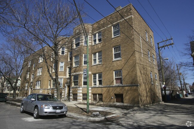 Building Photo - 4451 N Hamilton Ave