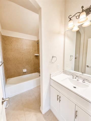 Building Photo - 1033 Lone Ivory Trail