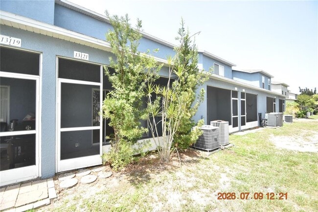 Building Photo - 13121 Kings Crossing Dr