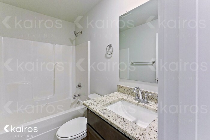 Building Photo - 6109 Stonewater Ct