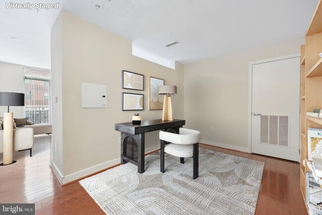 Building Photo - 155 Potomac Passage