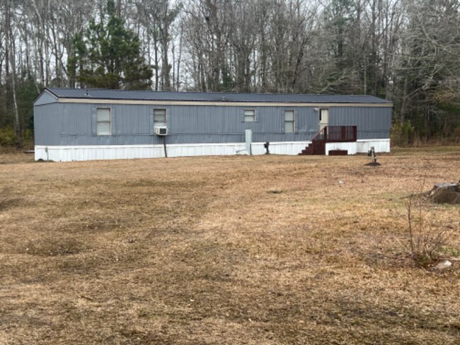 Primary Photo - 146 Sandridge Ln