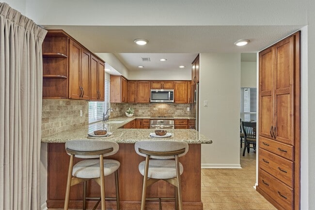 Building Photo - 2351 W Settler's Way
