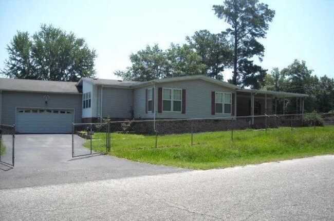 Building Photo - Close to Shaw AFB