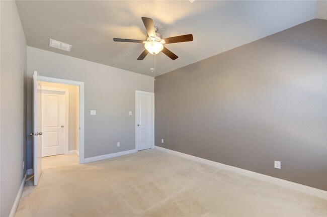Building Photo - 20411 Fawn Rest Pl