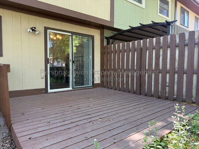 Building Photo - 3079 22nd St S